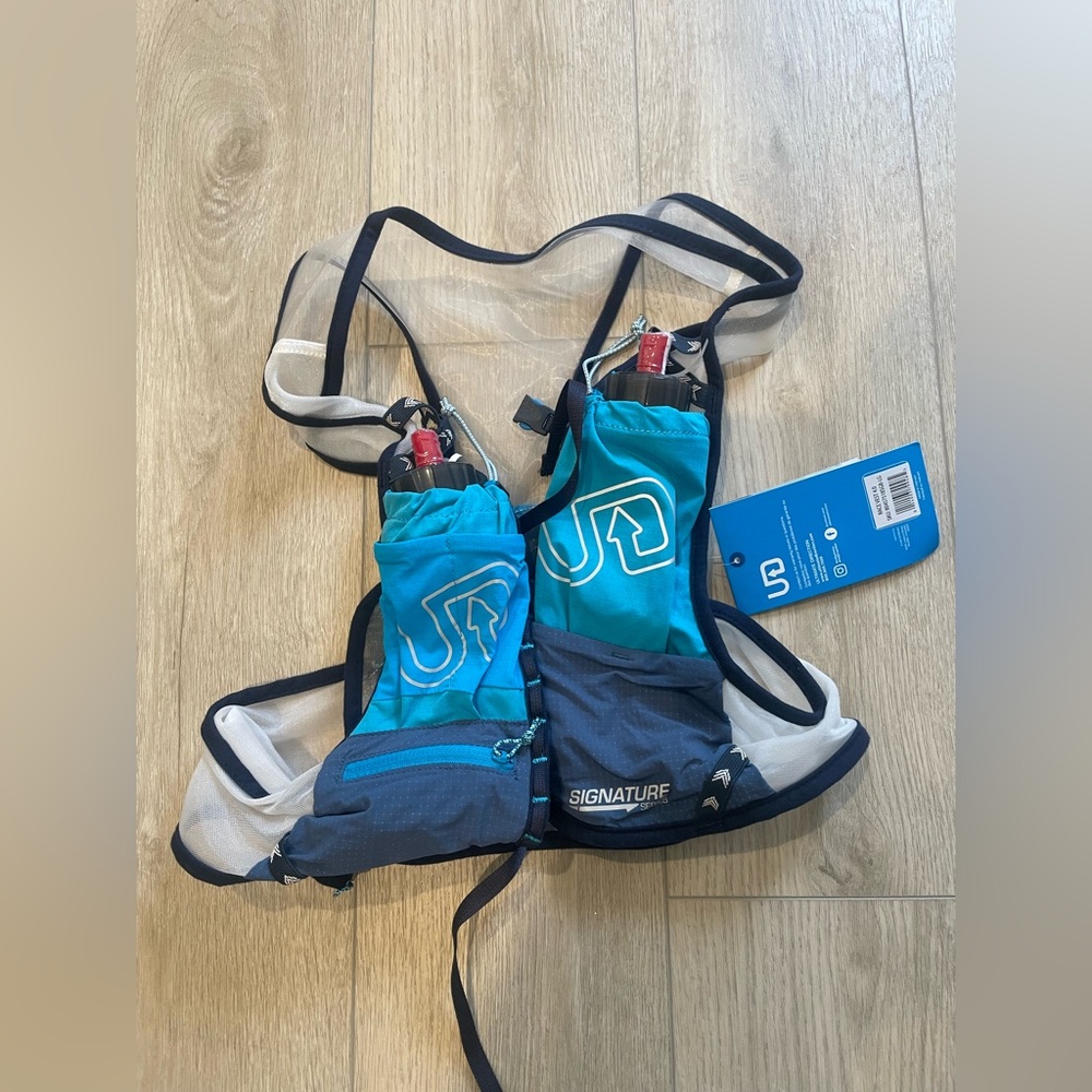 Ultimate Direction Blue Running Vest